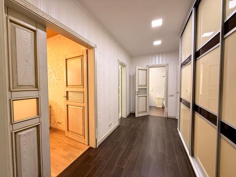 квартира за адресою Авіаконструктора Ігоря Сікорського вул. (Танкова), 1