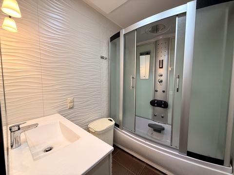 квартира за адресою Авіаконструктора Ігоря Сікорського вул. (Танкова), 1