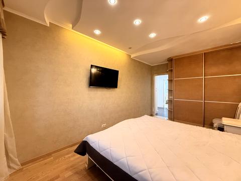 квартира за адресою Авіаконструктора Ігоря Сікорського вул. (Танкова), 1