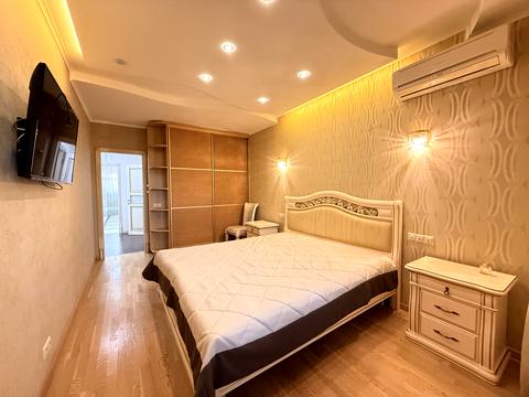 квартира за адресою Авіаконструктора Ігоря Сікорського вул. (Танкова), 1