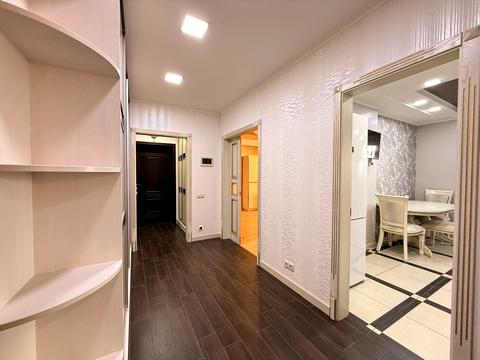 квартира за адресою Авіаконструктора Ігоря Сікорського вул. (Танкова), 1