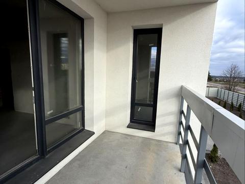 будинок за адресою Коновальця