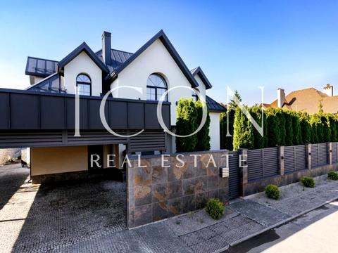 будинок за адресою Ялтинська вул.