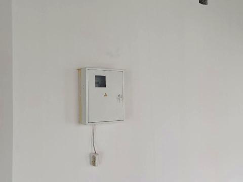 комерційна за адресою Хіміків вул., 21