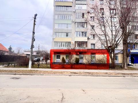 коммерческая по адресу Коновальця, 26