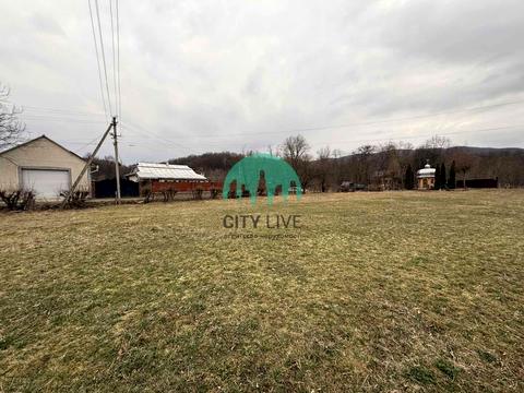 ділянка за адресою 