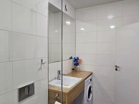 квартира за адресою Левка Лук'яненка вул. (Василя Жуковського), 16, 18, 20, 24