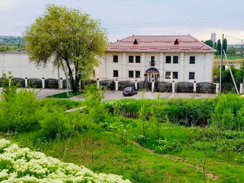 комерційна за адресою Льотчиків вул., 74