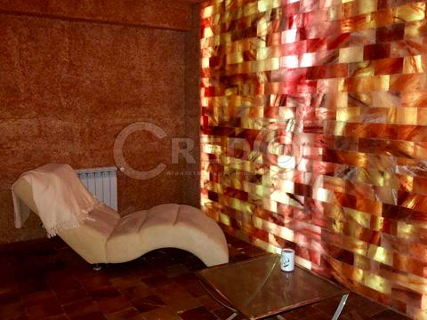 комерційна за адресою Льотчиків вул., 74