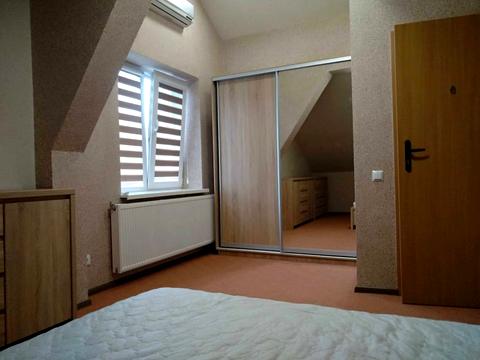 квартира по адресу Владимира Кубийовича ул., 12