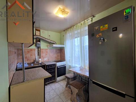 квартира за адресою житловий масив Тополя-2 вул., 10