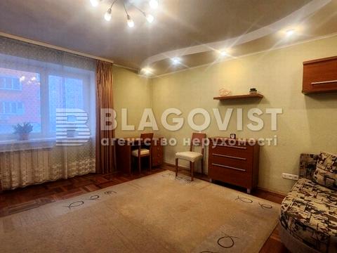 квартира за адресою Золотоустівська вул., 4