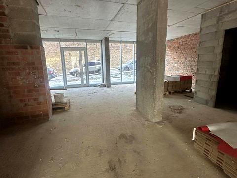 комерційна за адресою Малоголосківська вул., 5