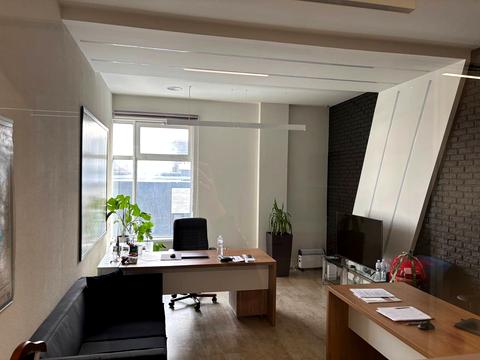 комерційна за адресою Михайла Максимовича вул. (Онуфрія Трутенка), 9