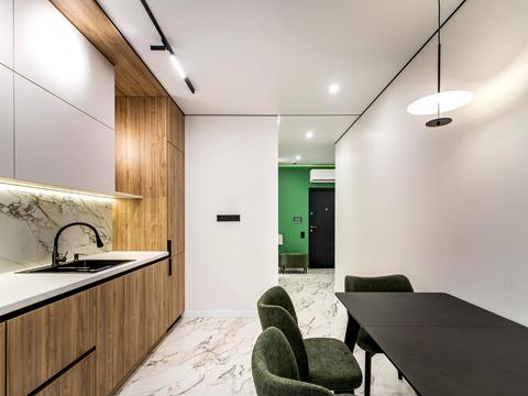 квартира за адресою Романа Левицького вул., 4