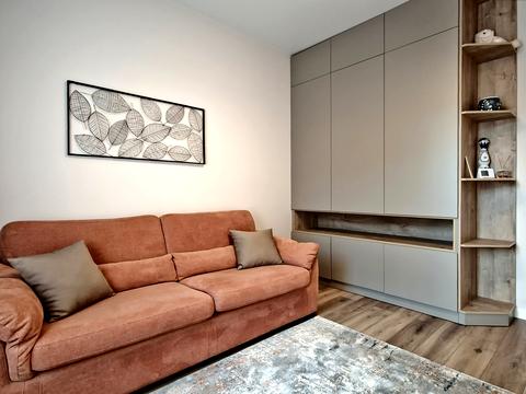 будинок за адресою Урядова, 24А