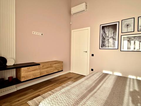 будинок за адресою Урядова, 24А