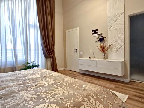 будинок за адресою Урядова, 24А