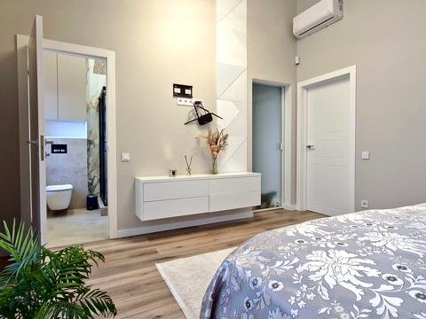 будинок за адресою Урядова, 24А