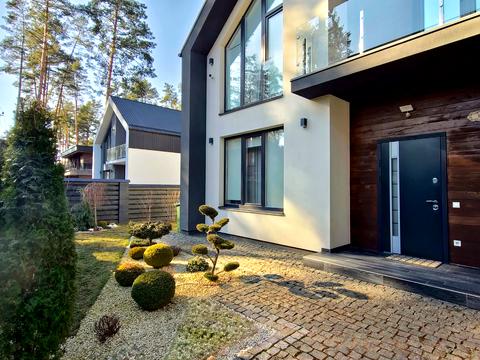 будинок за адресою Урядова, 24А