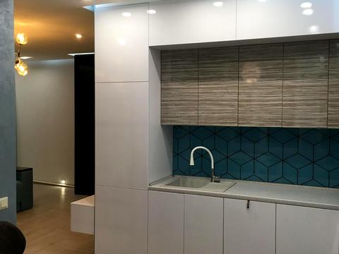 квартира за адресою Юнацька вул., 8