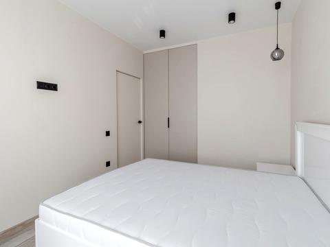 квартира по адресу Героев Майдана ул., 1