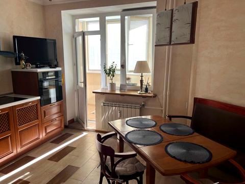 квартира по адресу Миколы Бажана просп., 16