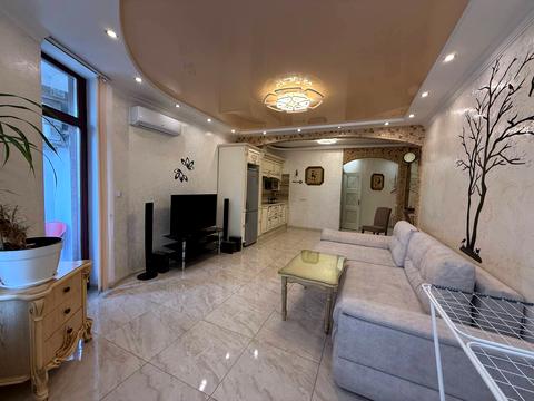 квартира за адресою Тіниста вул., 9/12