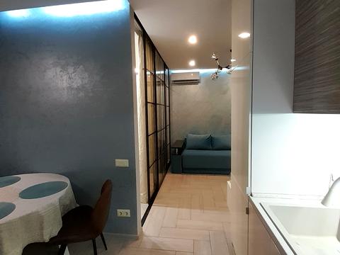 квартира за адресою Юнацька вул., 8