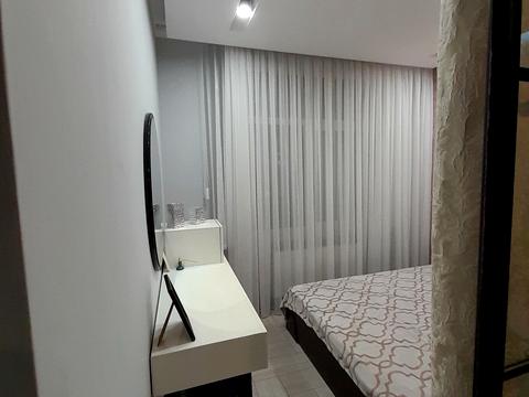 квартира за адресою Юнацька вул., 8