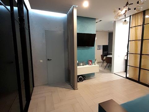 квартира за адресою Юнацька вул., 8