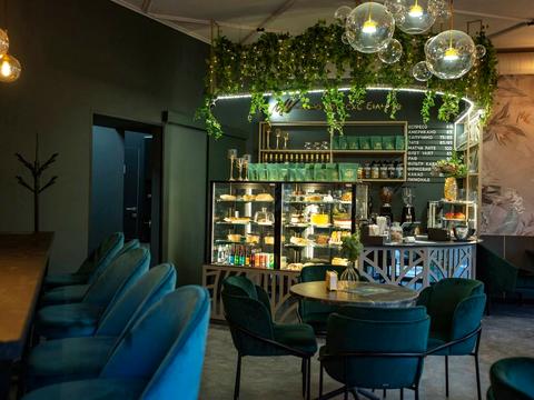 комерційна за адресою Володимира Винниченка вул. (Куйбишева), 5-А