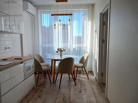 квартира за адресою Виговського вул. (Суворова), 2-Д/4