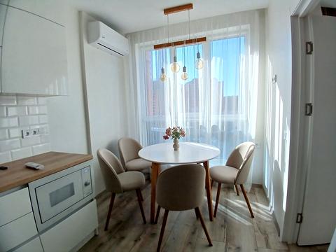 квартира за адресою Виговського вул. (Суворова), 2-Д/4