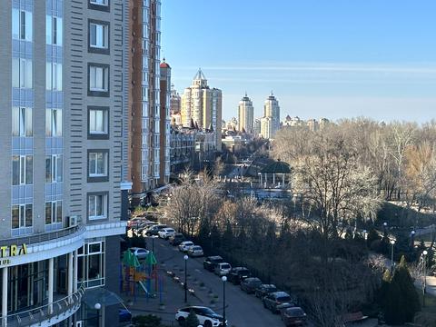 квартира за адресою Володимира Івасюка просп. (Героїв Сталінграду), 2-Д