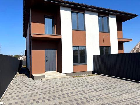 будинок за адресою Артема Максюка вул. (Жовтнева), 6