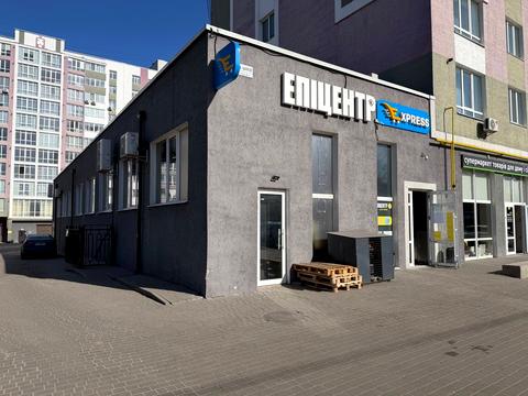 комерційна за адресою Львівське шосе, 20б