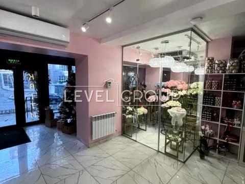 коммерческая по адресу Василия Тютюнника ул. (Анрі Барбюса), 49