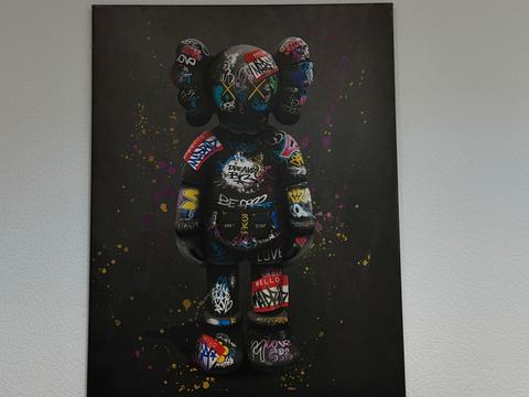 комерційна за адресою Стрілецька вул., 4