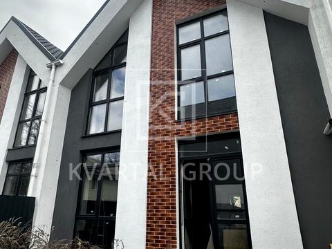 будинок за адресою Щаслива вул.