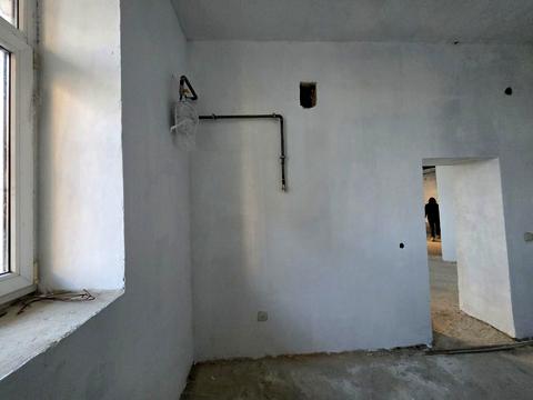 комерційна за адресою Плугова вул., 4а