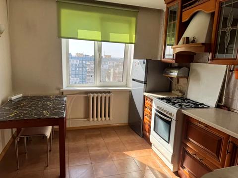 квартира за адресою Юрія Кондратюка вул. (Комунарівська), 11