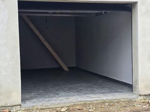 паркоместо по адресу 24 Августа ул., 32