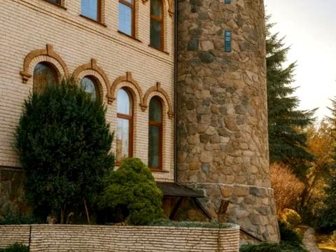 будинок за адресою Авіаторів вул., 68