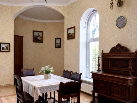 будинок за адресою Авіаторів вул., 68