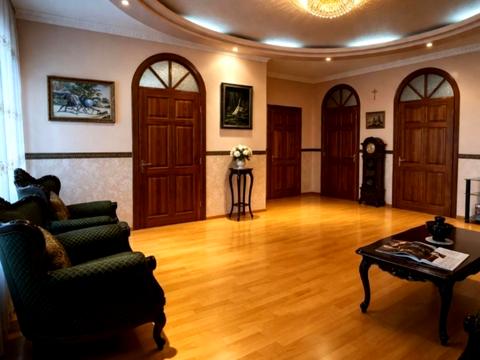 будинок за адресою Авіаторів вул., 68