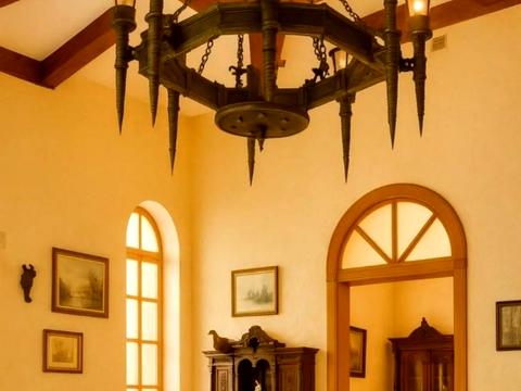 будинок за адресою Авіаторів вул., 68