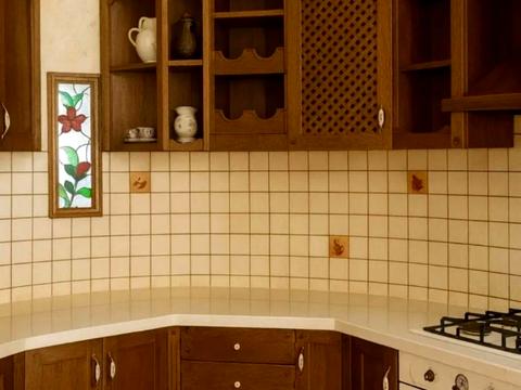 будинок за адресою Авіаторів вул., 68