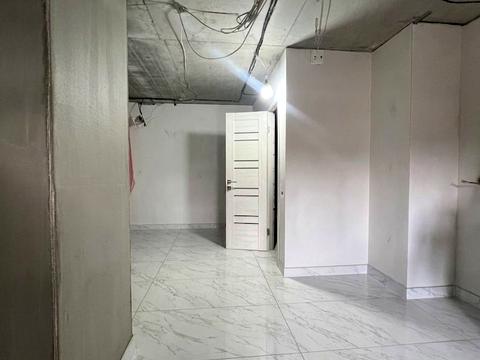 комерційна за адресою Княгині Ольги вул., 122а