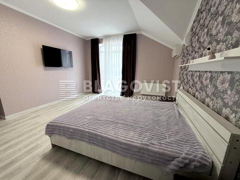 будинок за адресою Молодіжна вул.